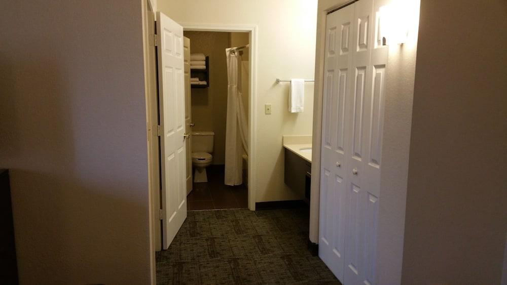 Staybridge Suites Chicago-Oakbrook Terrace By Ihg Eksteriør billede