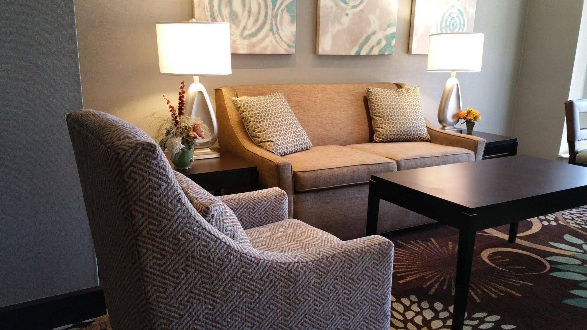 Staybridge Suites Chicago-Oakbrook Terrace By Ihg Eksteriør billede