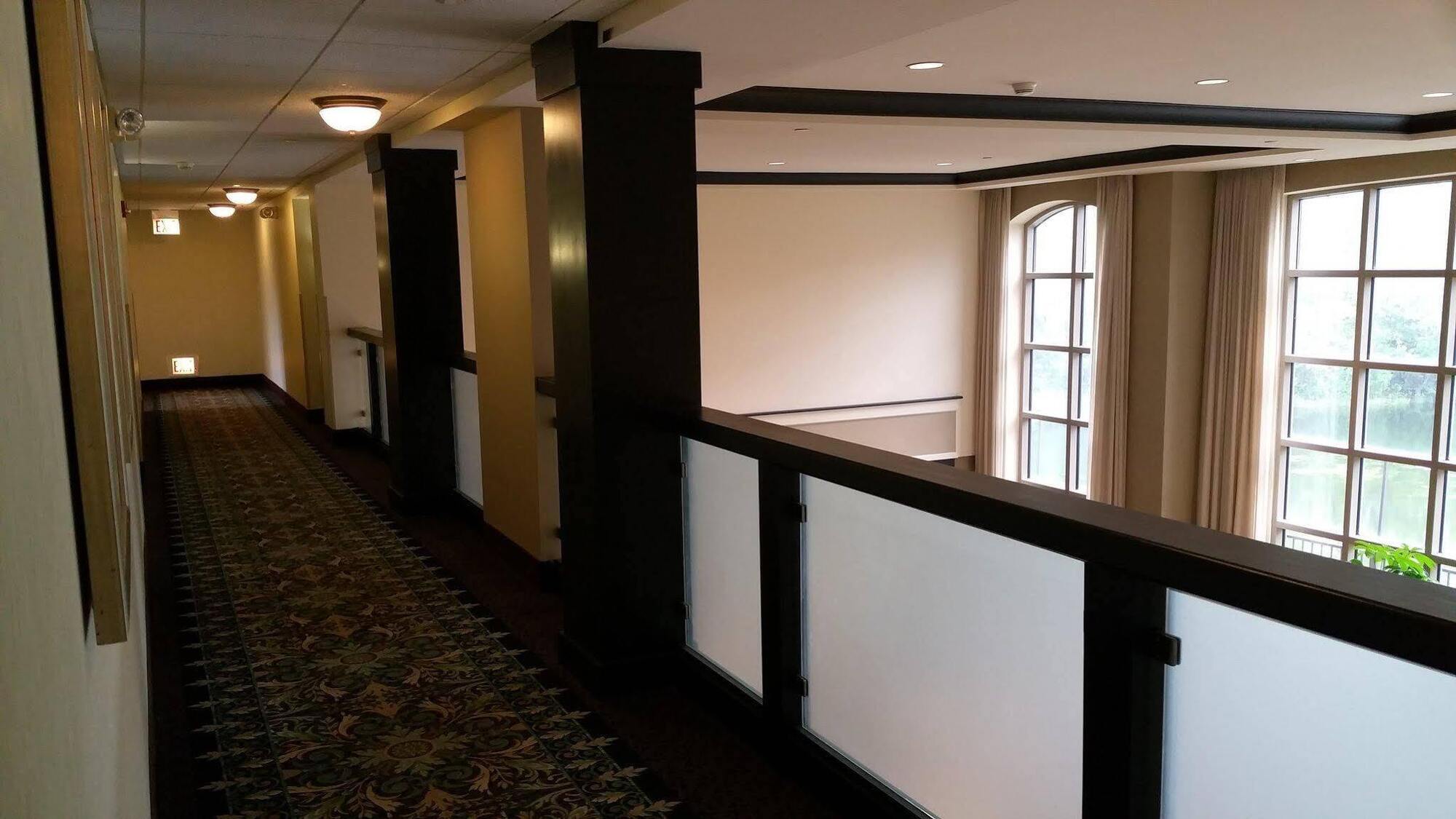 Staybridge Suites Chicago-Oakbrook Terrace By Ihg Eksteriør billede