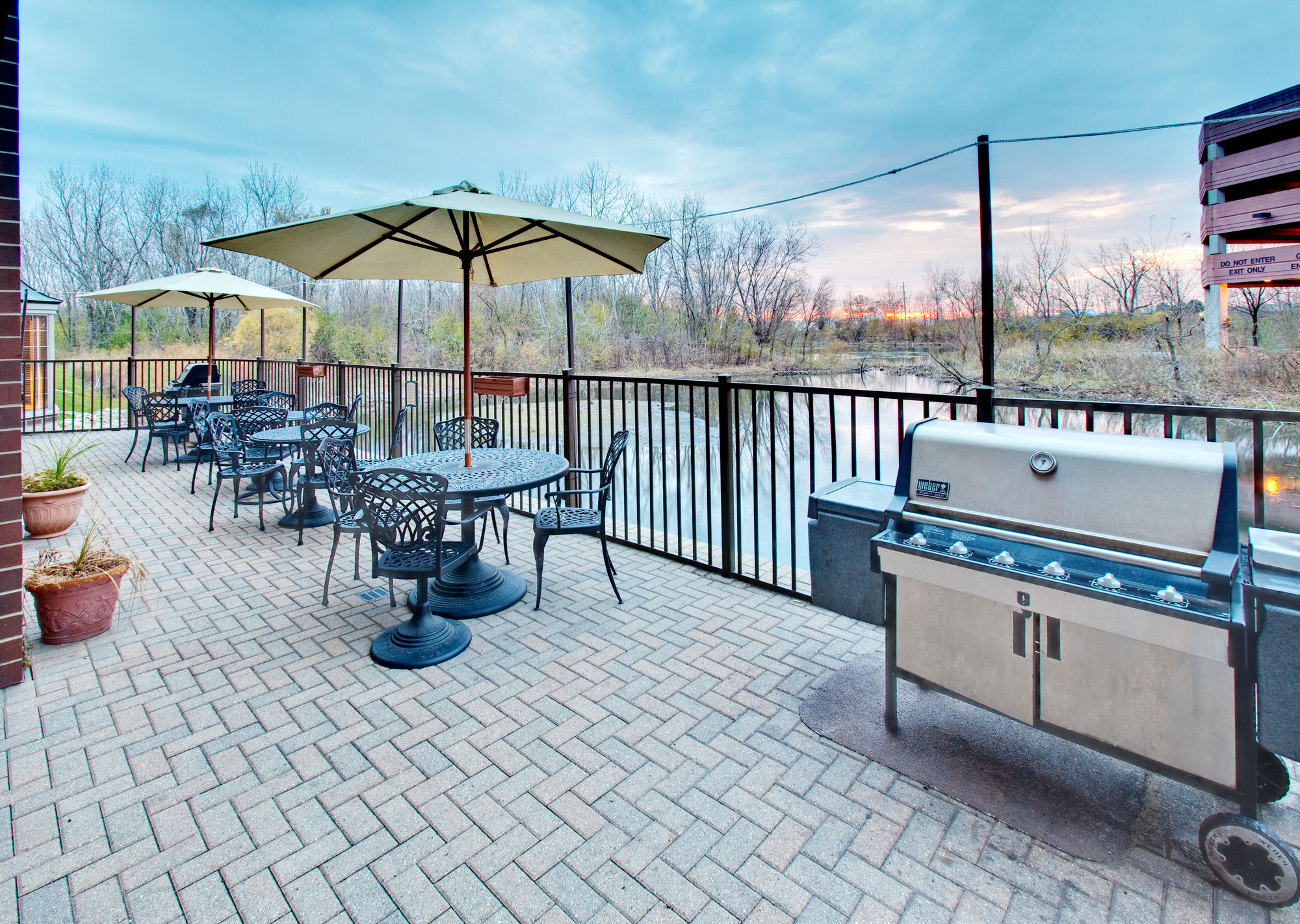 Staybridge Suites Chicago-Oakbrook Terrace By Ihg Eksteriør billede