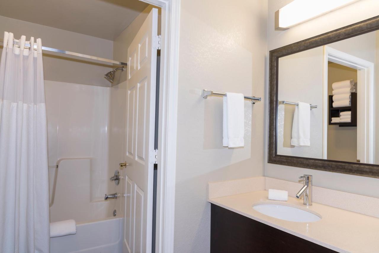 Staybridge Suites Chicago-Oakbrook Terrace By Ihg Eksteriør billede